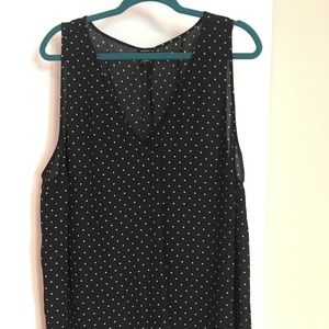 Women’s sleeveless blouse